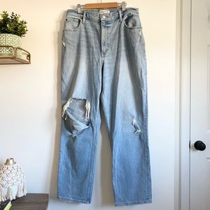 Abercrombie & Fitch The 90s Straight Ultra High Rise Jeans